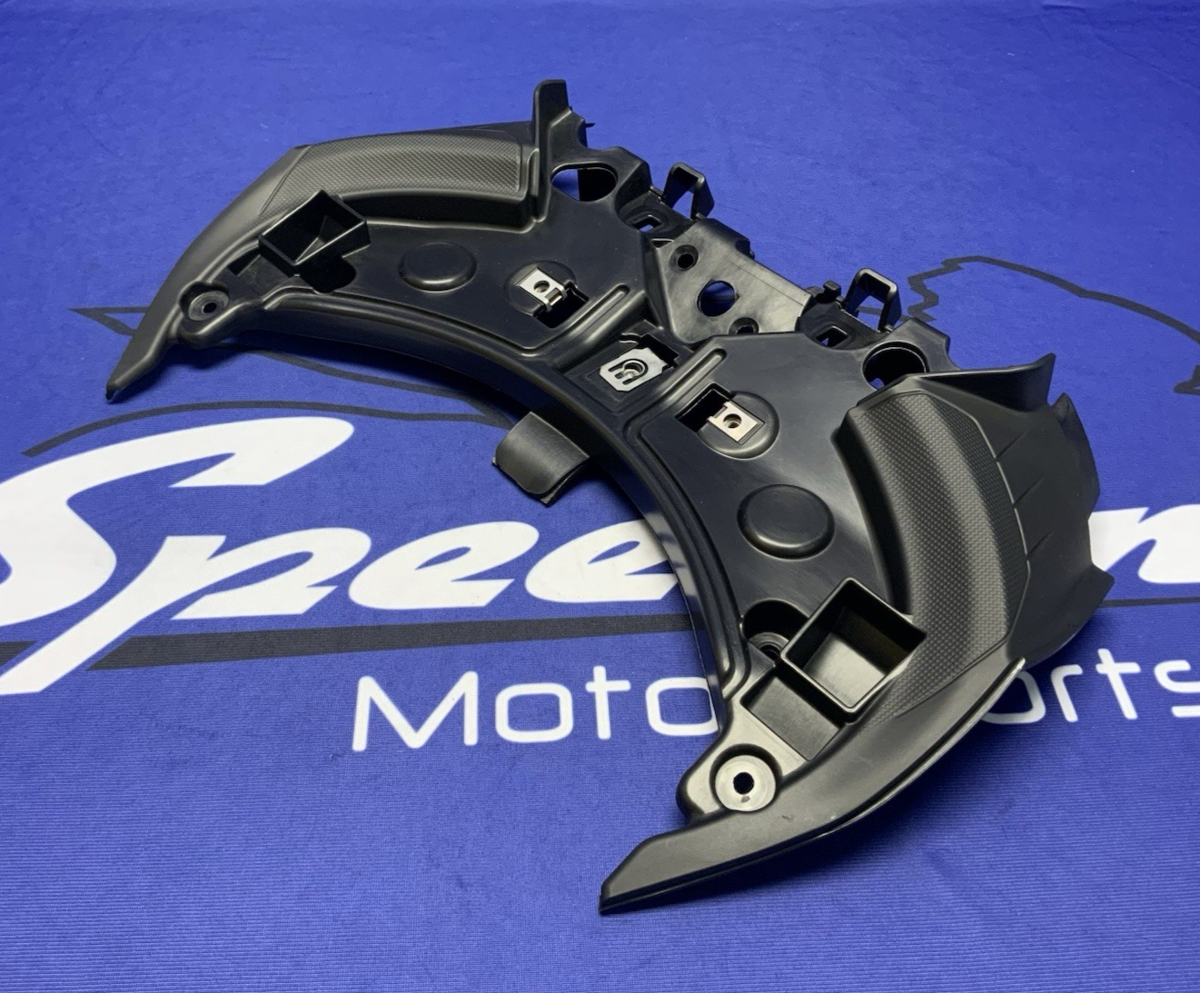 Triumph Seat Bridge Molding Street Triple RS 2023-2025 OEM T2313011