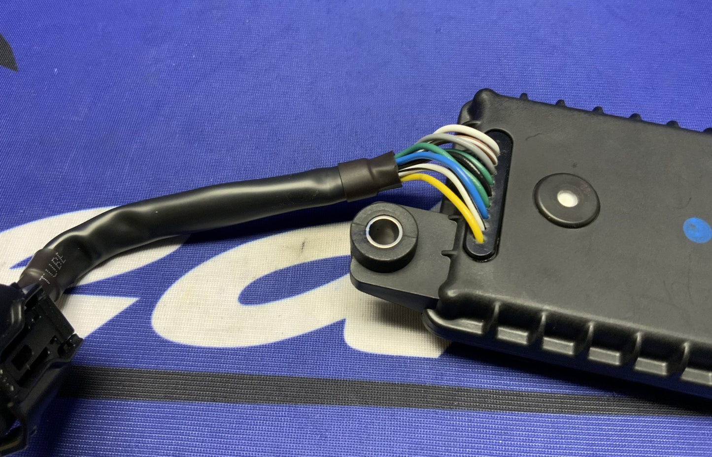 Triumph Immobilizer ECU Street Triple RS 2023-2026 OEM T2504061