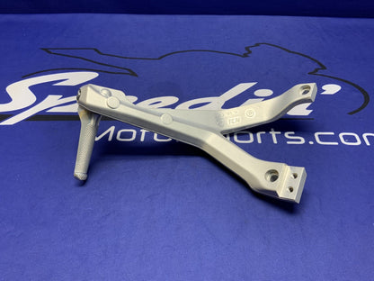 Ducati Right Pillion Foot Rest Superbike Panigale 2012 OEM 82411892BA-3
