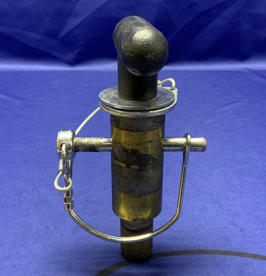 Pitbull Restraint Right Pin ER ZX-R6 2005-2014 F0075E-000