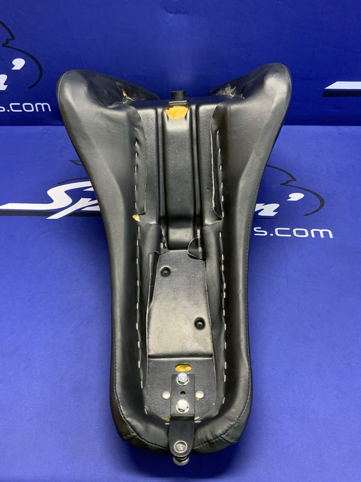 Harley Davidson 100TH Anniversary Seat Assembly FLHTC 1999-2006 OEM 51036-03
