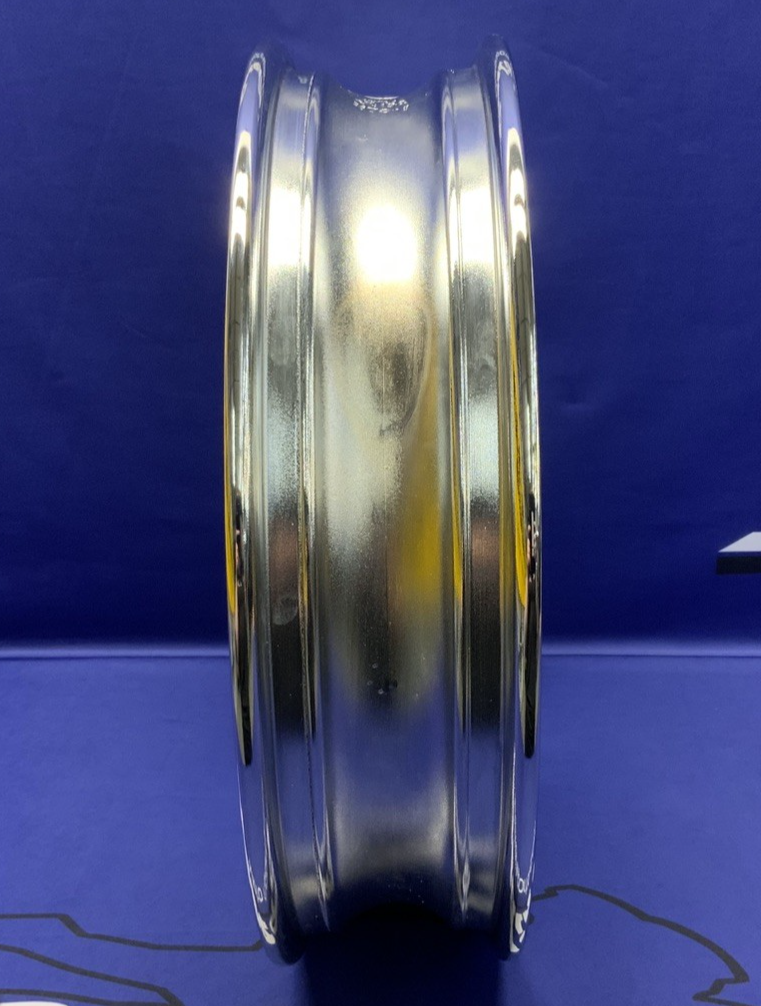 Suzuki Front & Rear Wheel (Chrome) GSX-R 1000 2005-2008 OEM CRRM-GSXR1K05