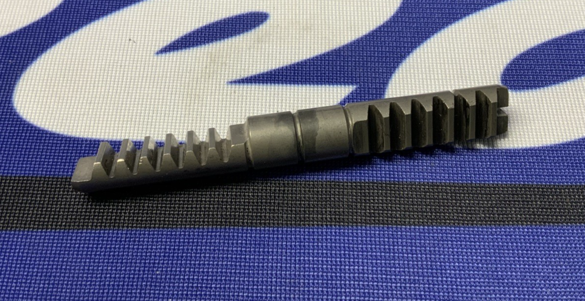 Kawasaki Power Valve Operating Rod KX250 2000-2002 OEM 46102-1437