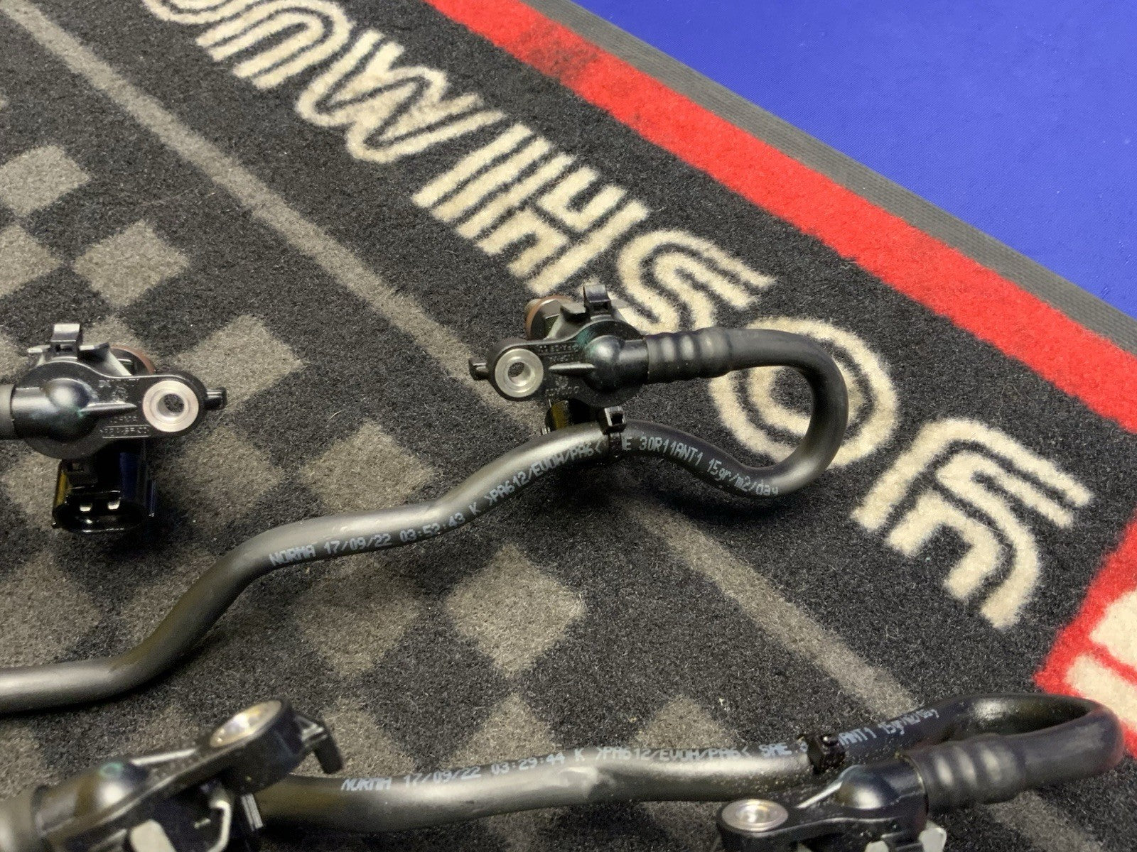 Ducati Lower Fuel Rail W/ Injectors Panigale V4 2021-2025 OEM 59024144B