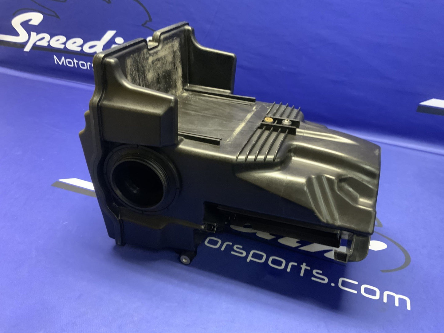 BMW Airbox Air Intake Assembly R1200GS 2004-2010 OEM 13717672506