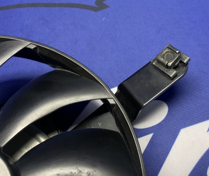 Suzuki Right Radiator Fan Assembly GSXR 1000/R 2017-2025 OEM 17810-17K00