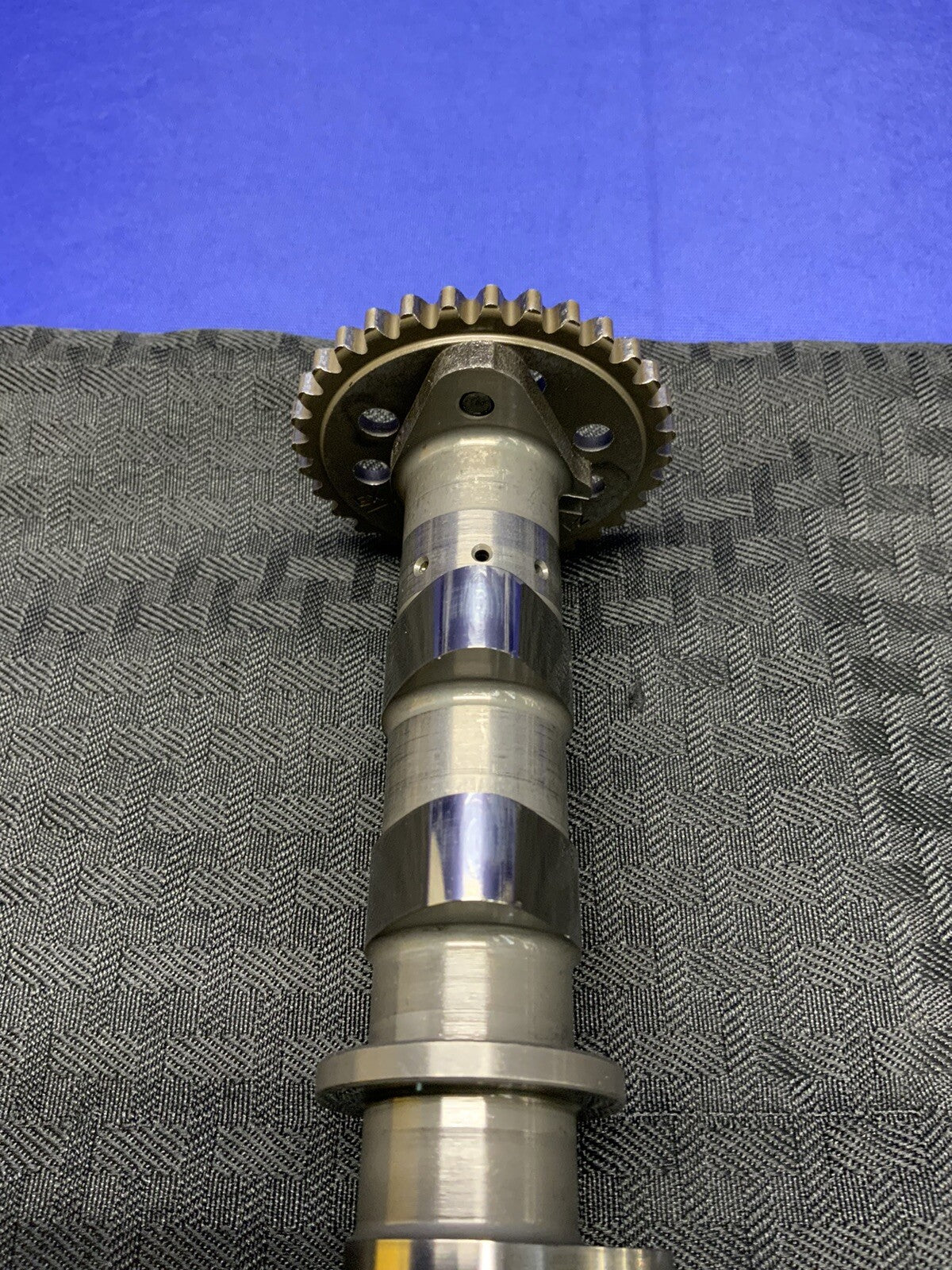 Kawasaki Intake Camshaft ZX-6R 2013-2023 OEM 49118-0779