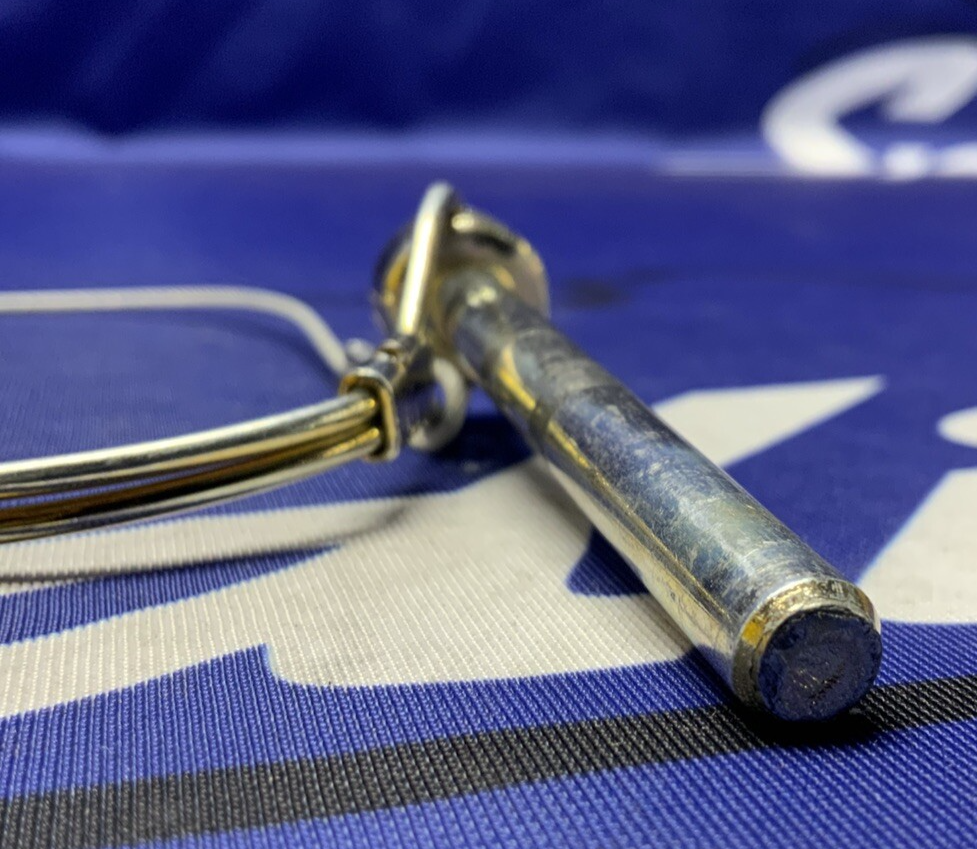 Pitbull Restraint Left Pin KPL ZX6R 2015-2025 F0075KP-000