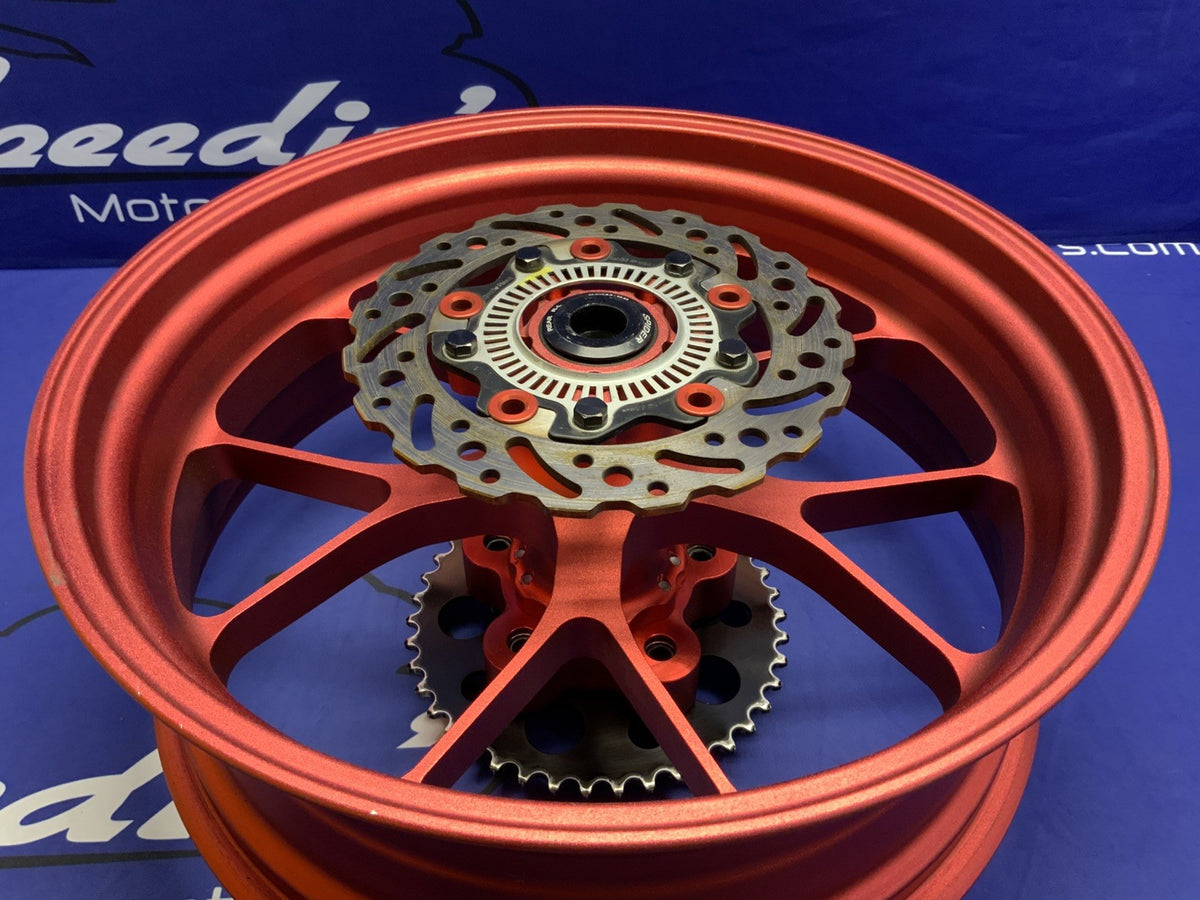 Aprilia Rear Wheel W/ BrakeTech Rotor/Captive Spacer RSV4 2015-2018 OEM 2B002033