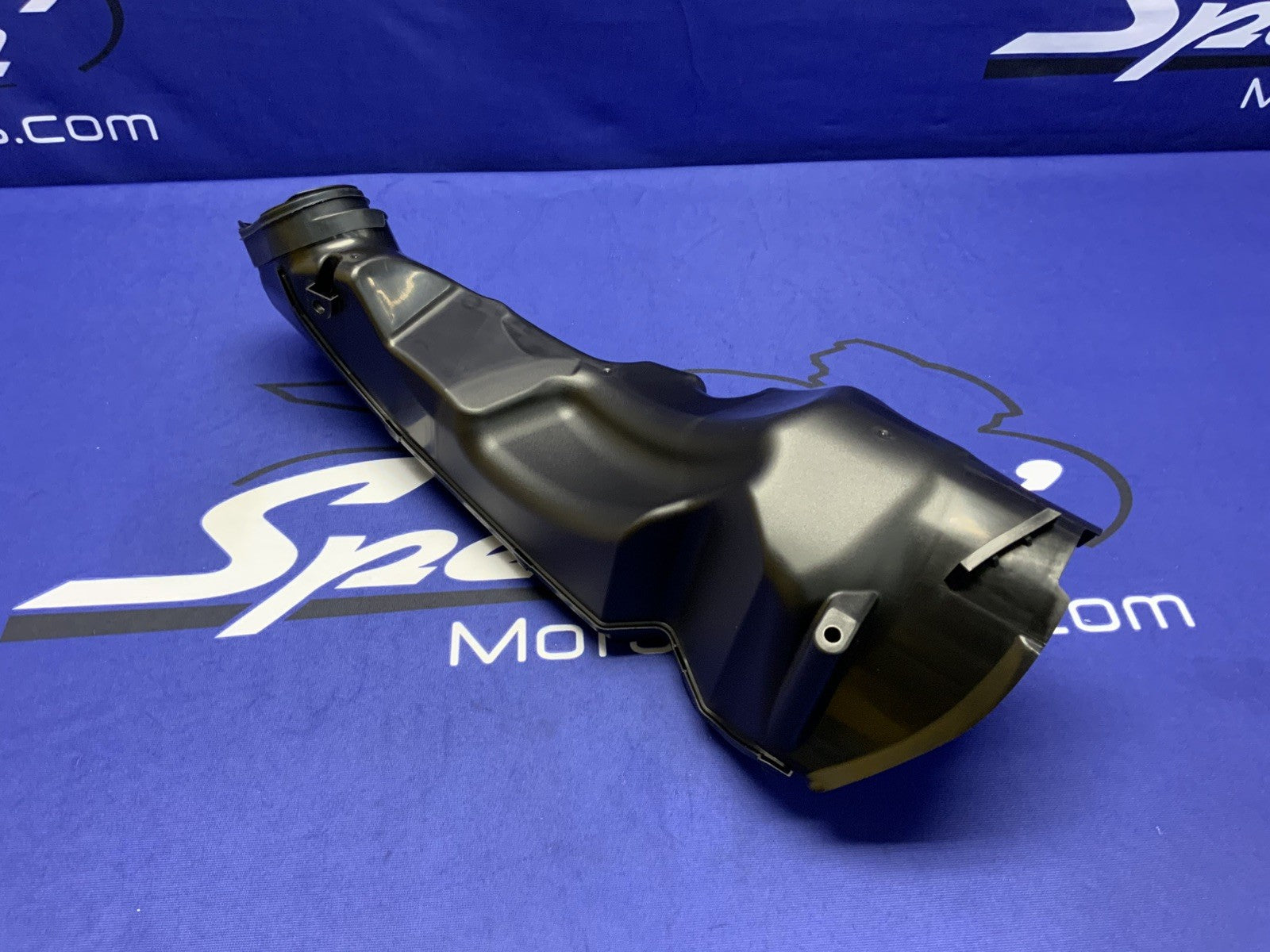Suzuki Right Air Intake Duct GSXR 600/750 2011-2025 OEM 94420-14J00-1