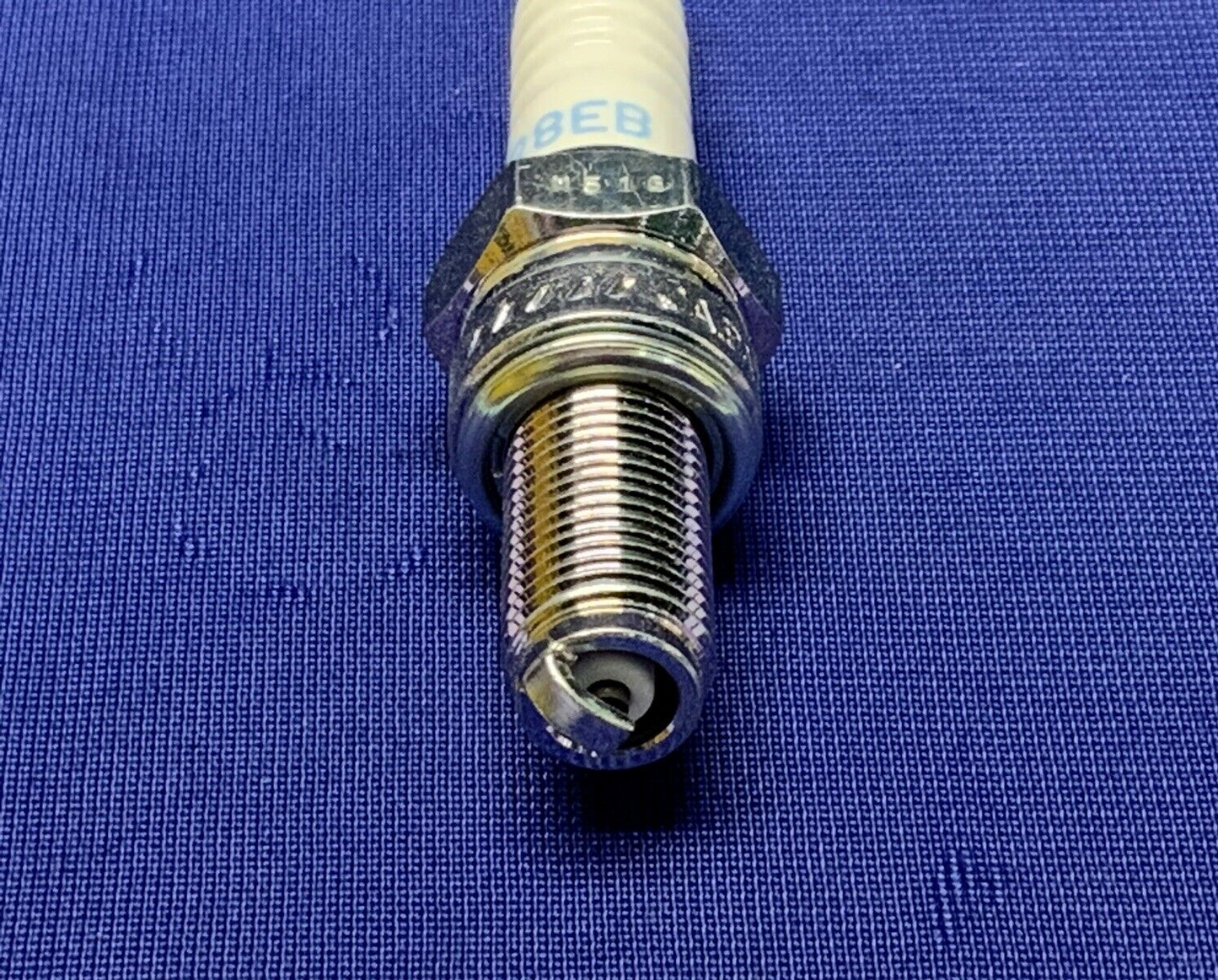 NGK Spark Plug CR8EB #7784/10 Husqvarna/Kawasaki/Suzuki