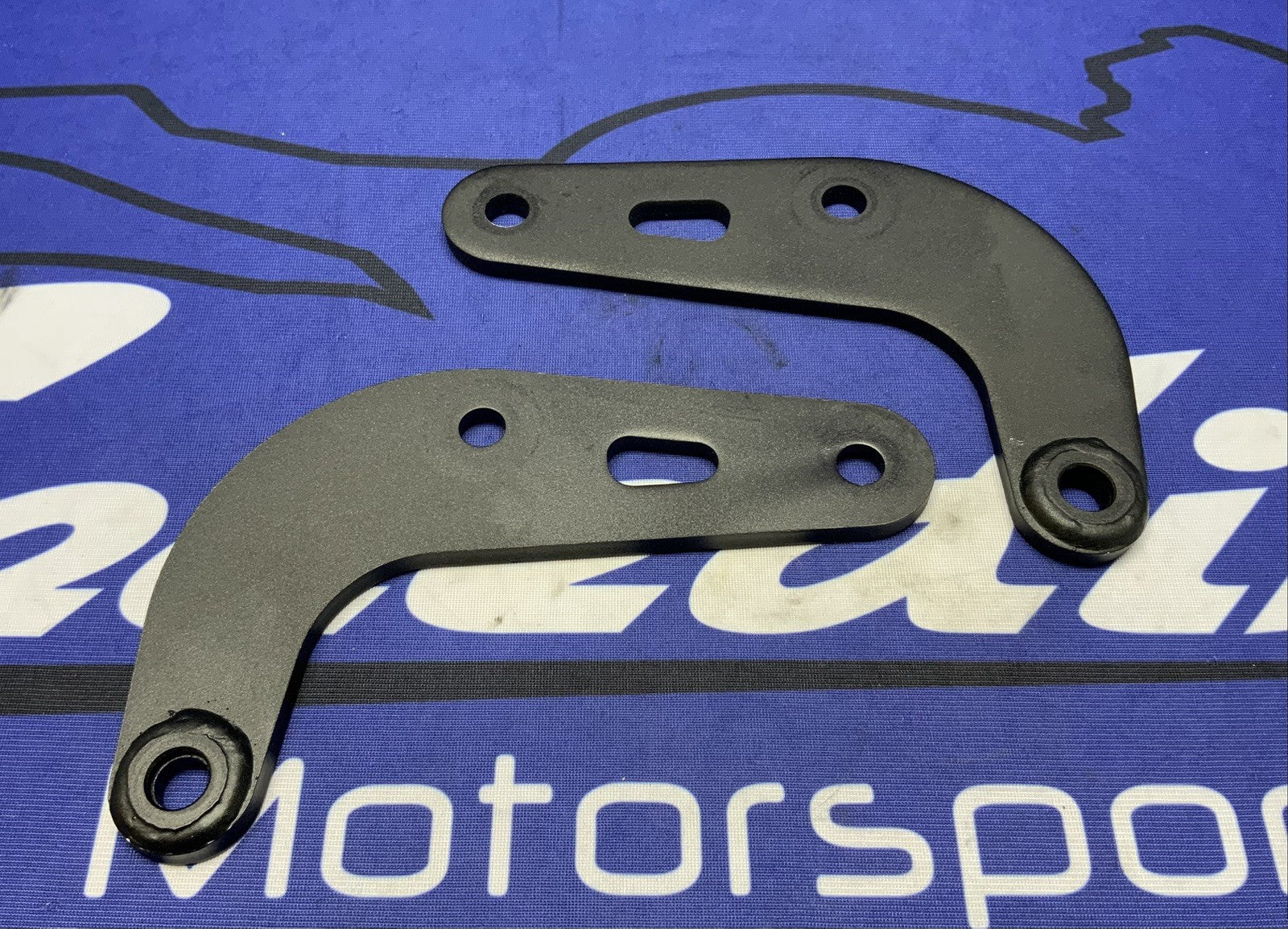 Kawasaki Left & Right Suspension Arms ZX-4RR 2023-2026 OEM 39007-0475