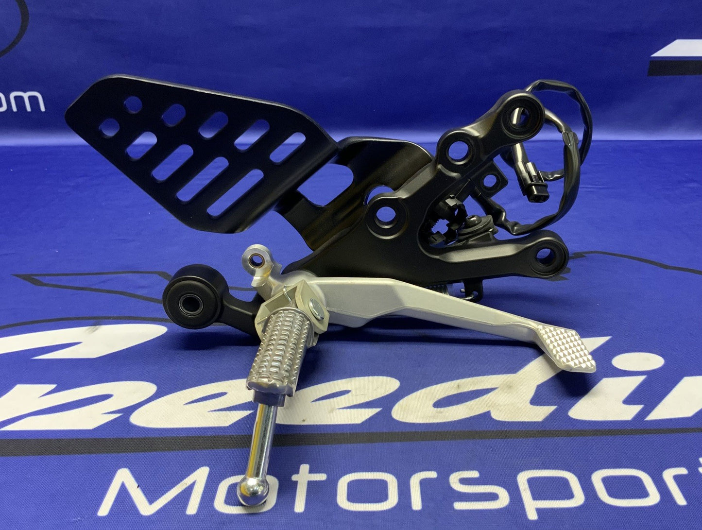 Yamaha Right Rear Set W/ Switch (Black) YZF-R6 2012-2026 OEM 2C0-27443-10-00-2