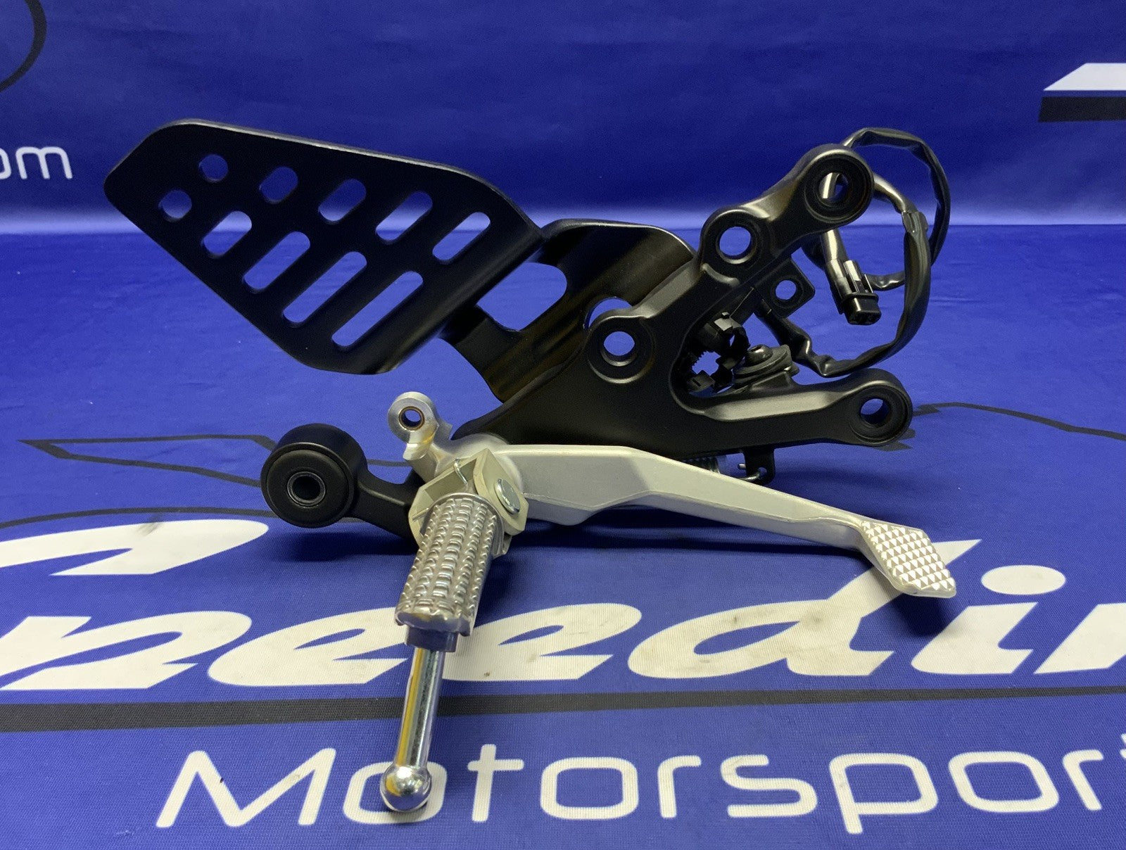 Yamaha Right Rear Set W/ Switch (Black) YZF-R6 2012-2026 OEM 2C0-27443-10-00-2
