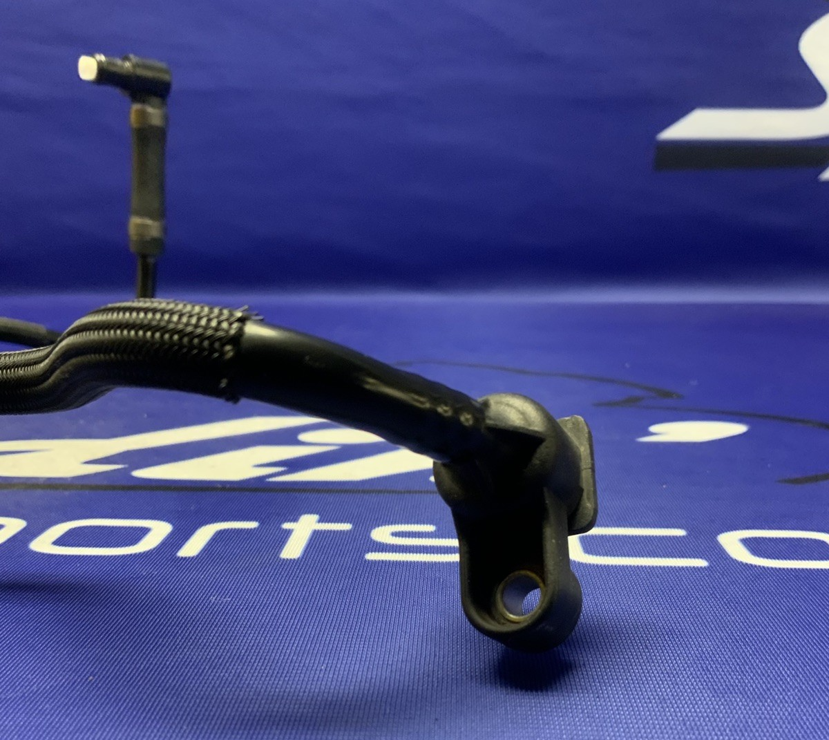 BMW Fuel Distributor Line Assembly R1200GS 2004-2007 OEM 13537696034