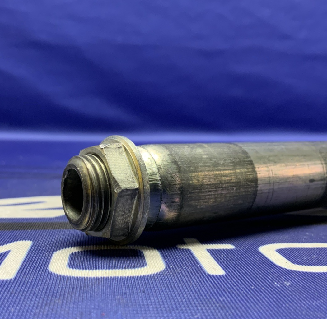 Suzuki Front Wheel Axle W/ Nut RMZ250 2007-2024, RMZ450 2005-2024 OE 54711-35G00