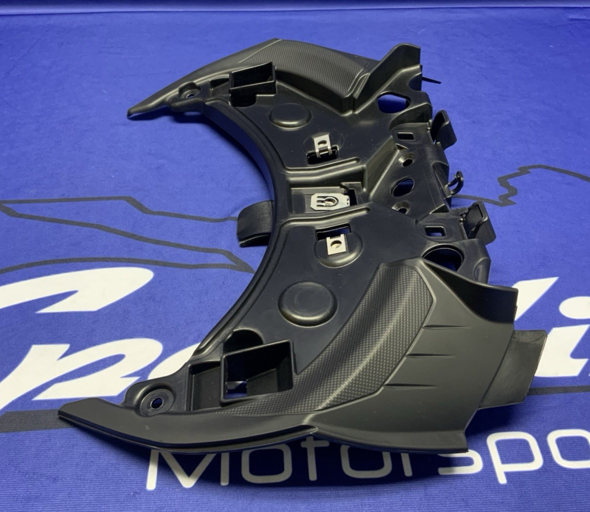Triumph Seat Bridge Molding Street Triple RS 2023-2025 OEM T2313011