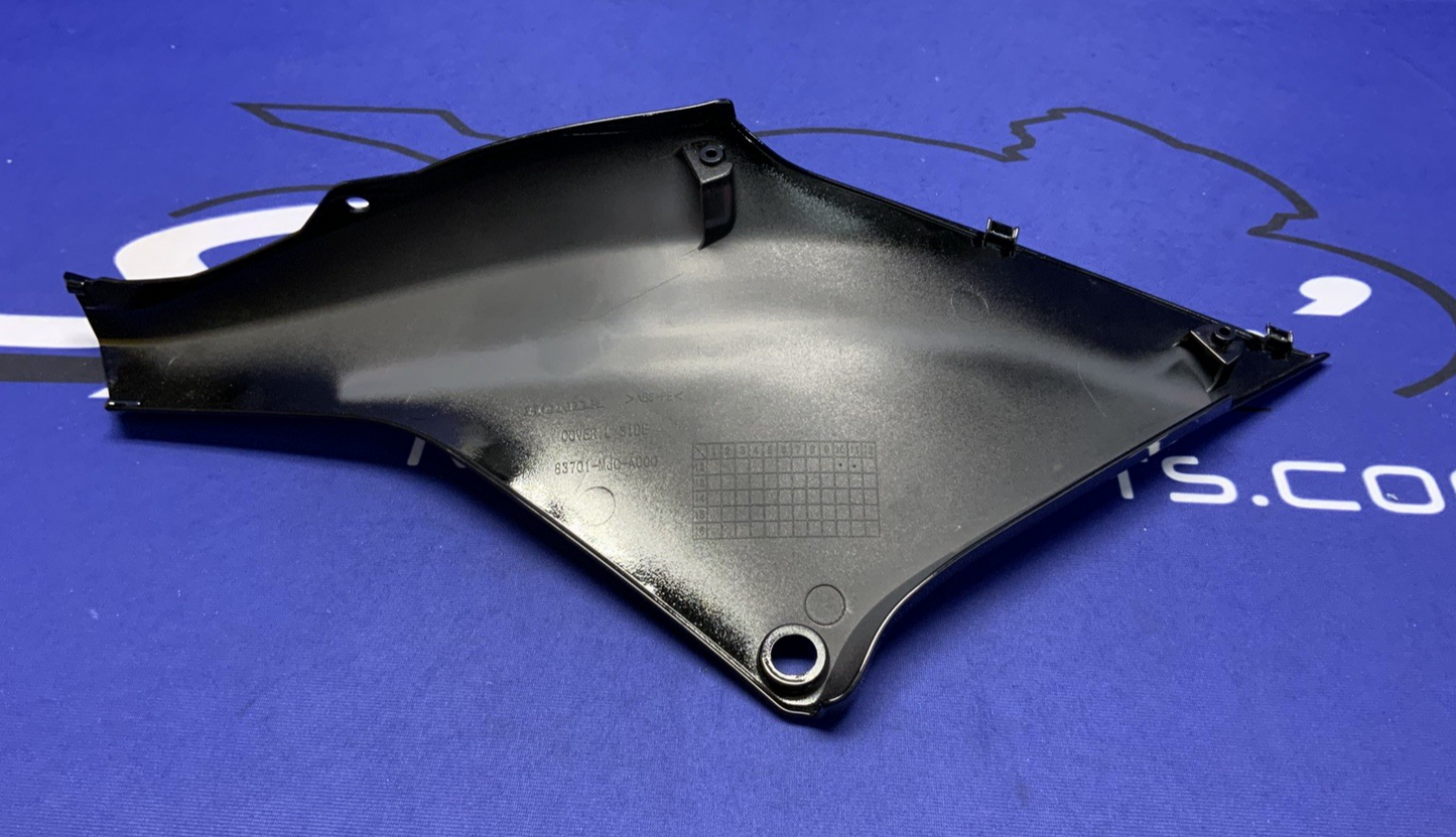Honda Left Side Cover Black CBR600RR 2014-2016 OEM 83701-MJC-A00ZB