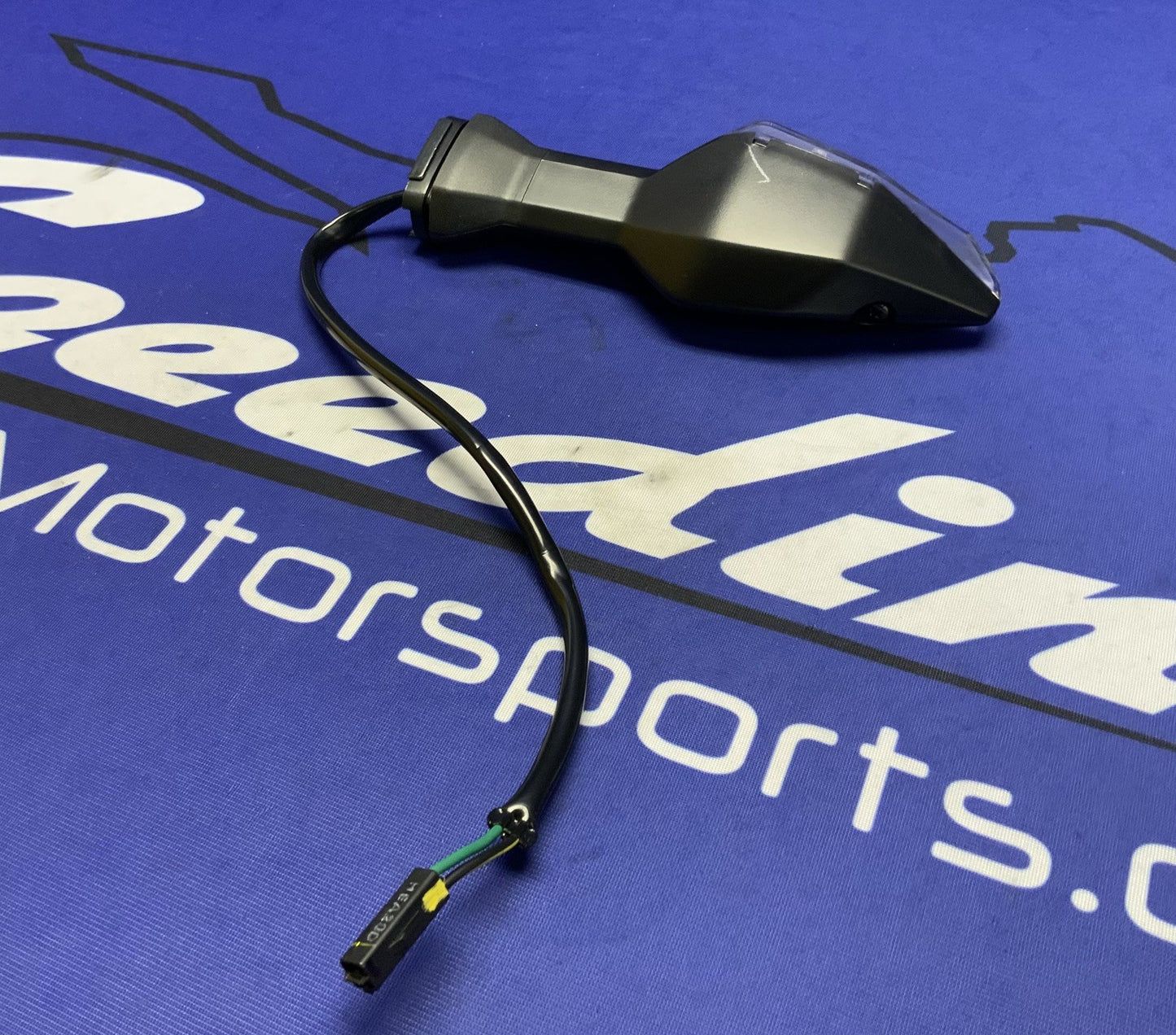 Kawasaki Right Rear Turn Signal Ninja 500 2024-2026 OEM 23037-0537-1