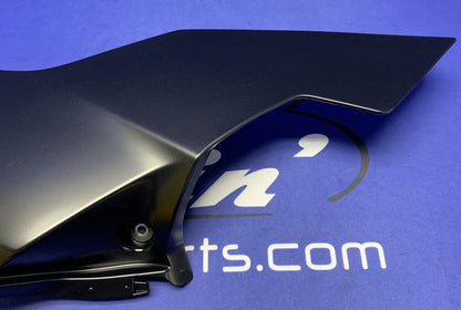 Yamaha Right Lower Fairing (Raven Black) YZF-R6 2017-2026 OEM BN6-28395-00-P1