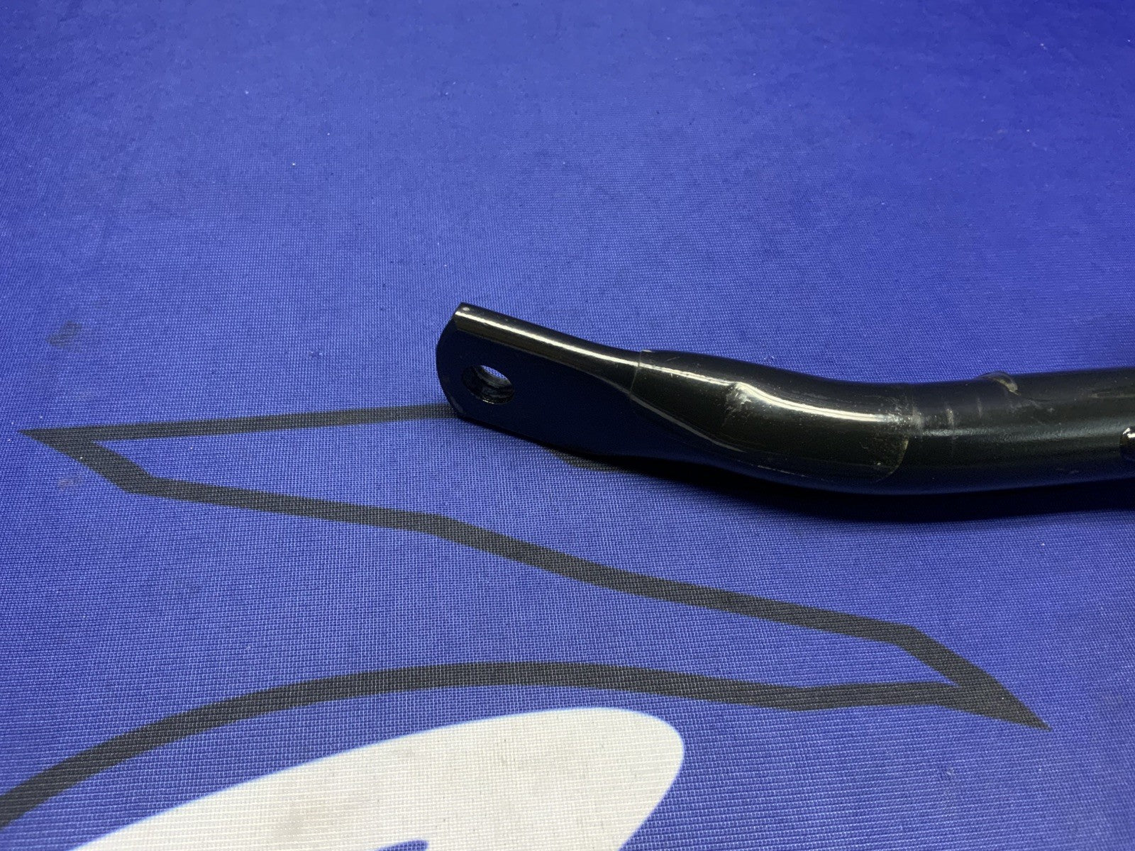 BMW Frame Rod Engine Support Set R1200 GS 2004-2013 OEM 46517707361, 46517705846