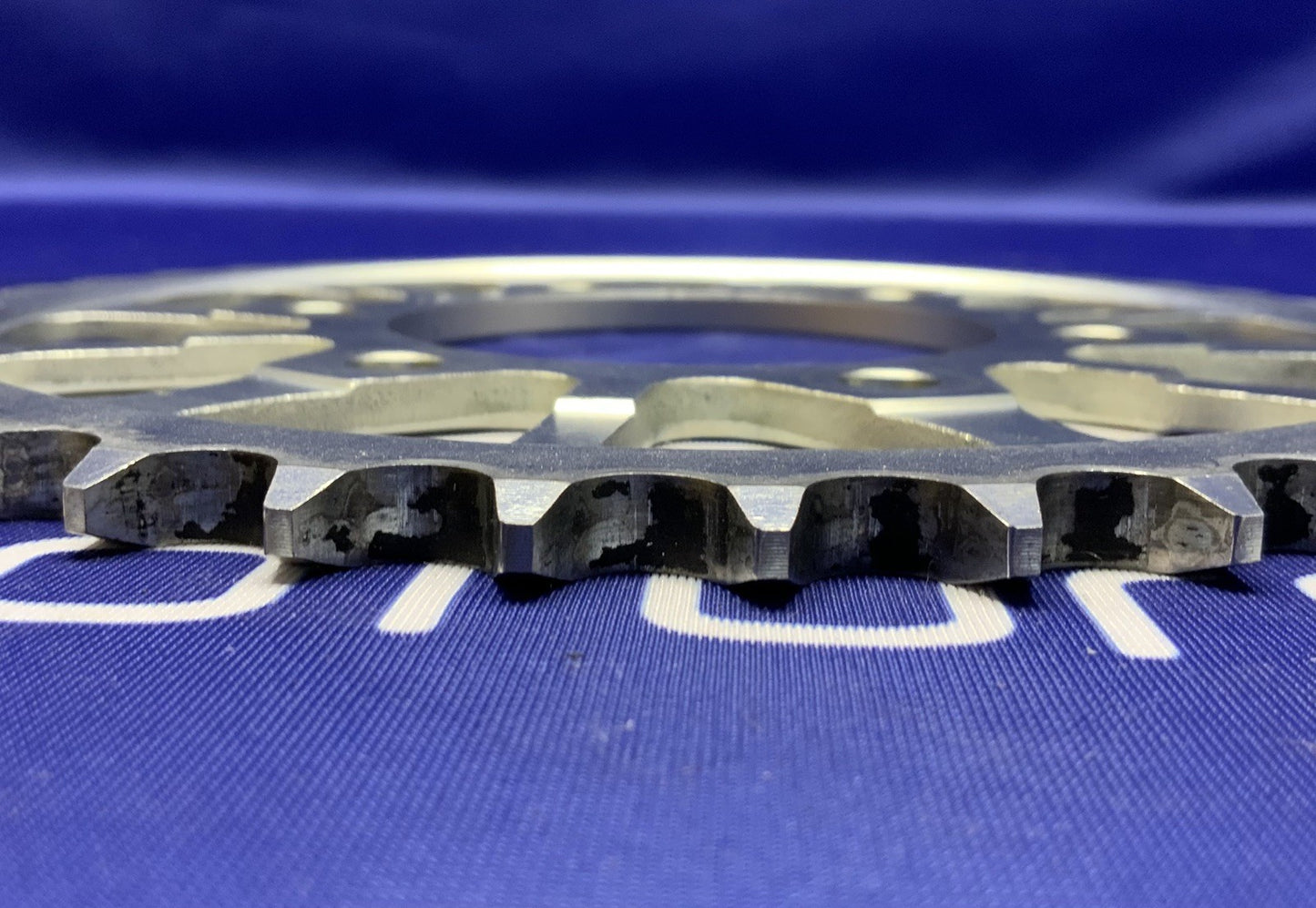 Kawasaki Rear Sprocket (41T) ZX-10R 2021-2025 OEM 42041-0095