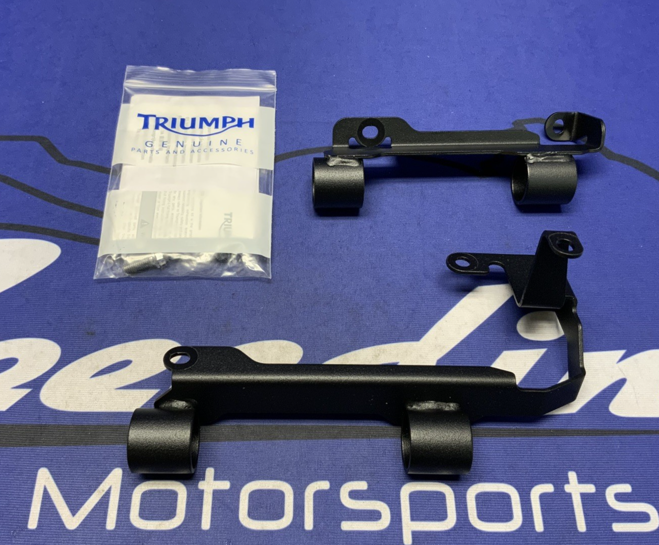 Triumph Bonneville Mounting Kit/ U Lock Bonneville 2017-2020 OEM A9818005