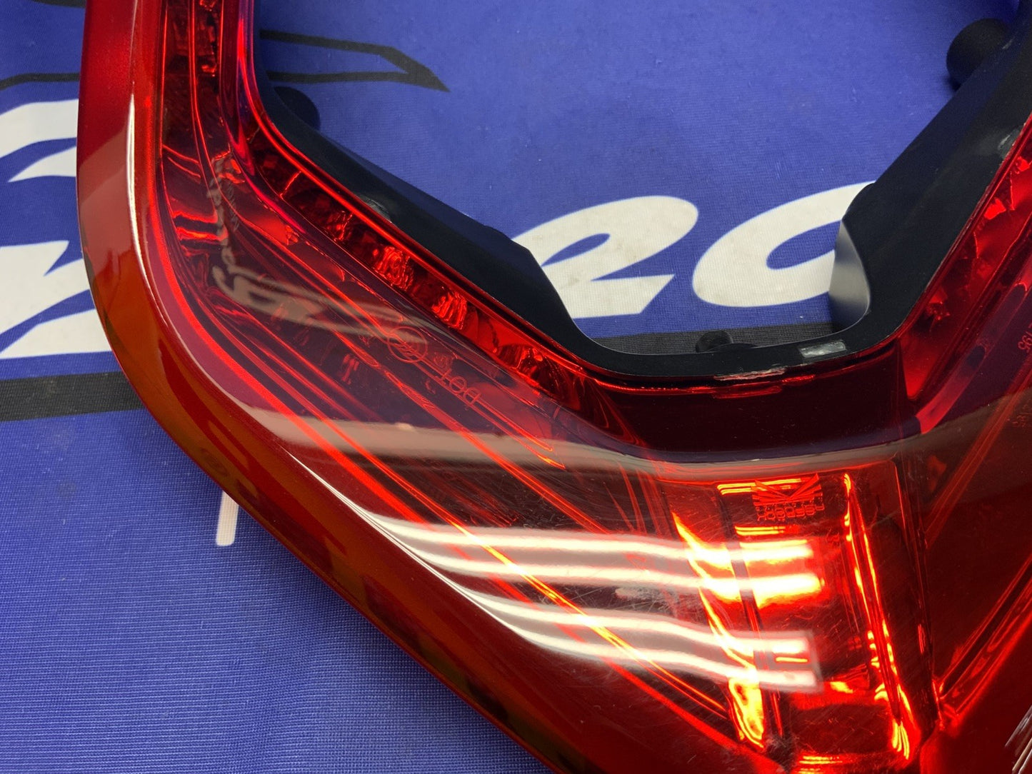 Ducati Taillight Assembly Panigale V2/V2 Troy Bayliss 2025 OEM 52510693A-2