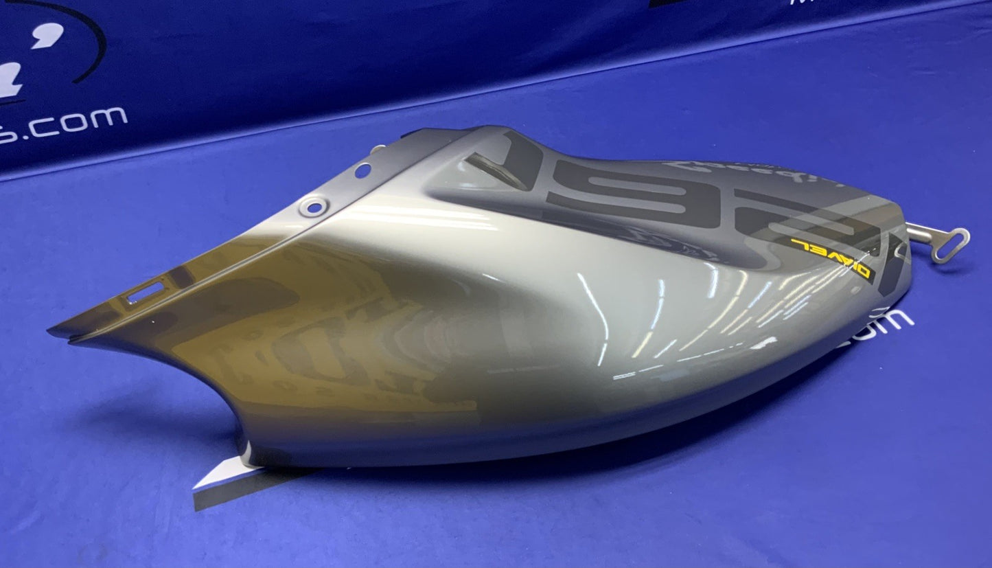 Ducati Right Hand Tank Cover Diavel 1260S 2022-2023 OEM 4801A333AP