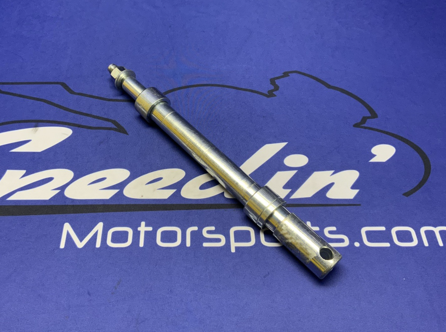 Harley Davidson Front Wheel Axle W/ Spacers Electra Glide 2000-2007 OEM 43364-00