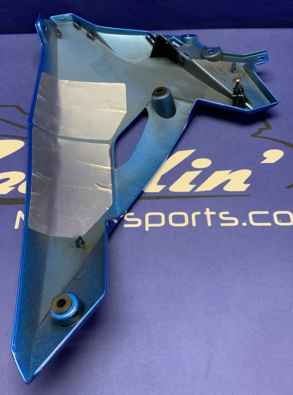 Suzuki Right Lower Fairing(Metallic Triton Blue) GSX-8R 2026 OEM 94470-25L20-YSF