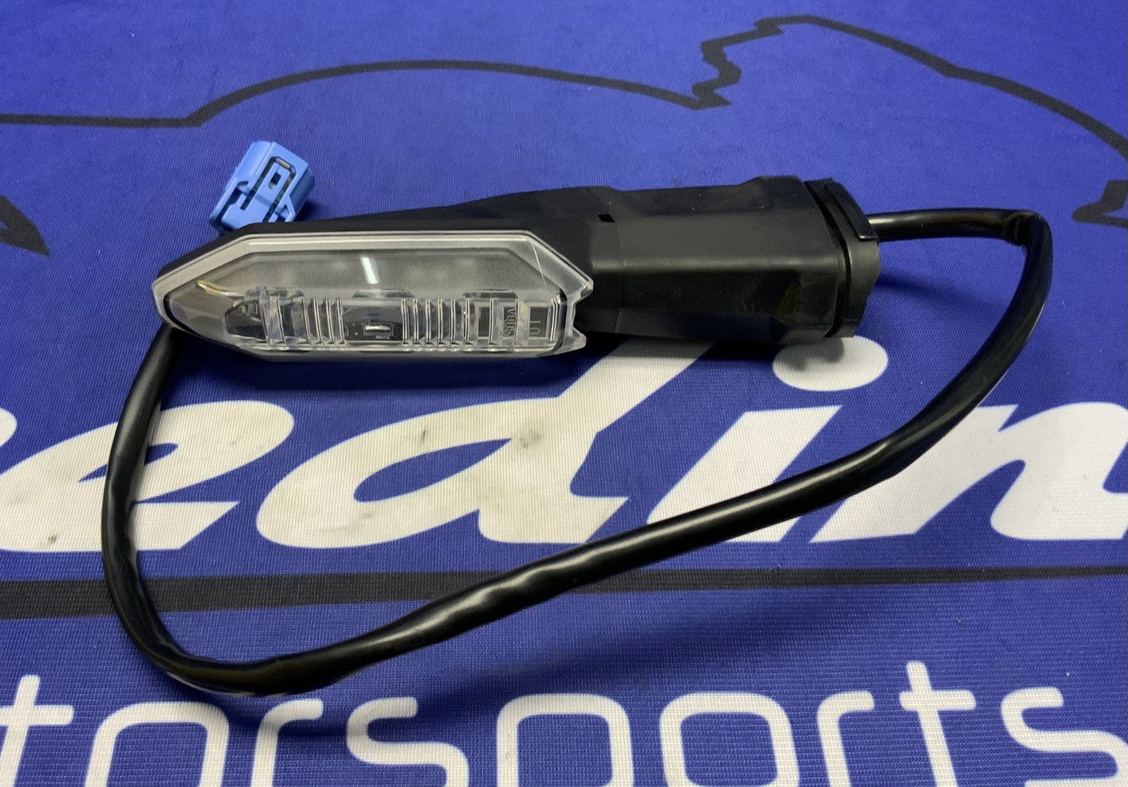 Kawasaki Right Rear Turn Signal ZX4R/RR 2023-2026 OEM 23037-0550-2