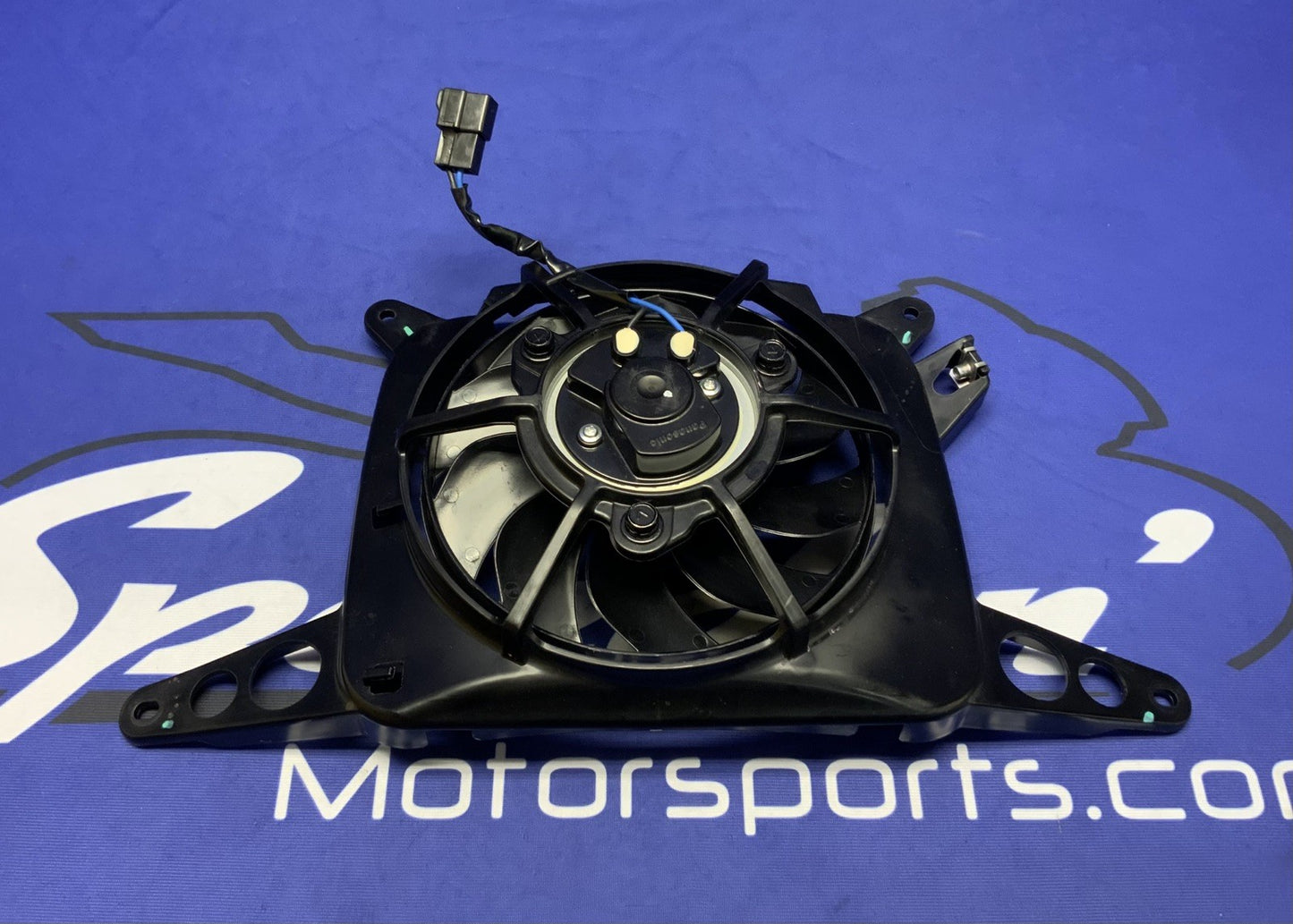 Triumph Radiator Fan Assembly Street Triple RS 765 2023-2025 OEM T2101157-1