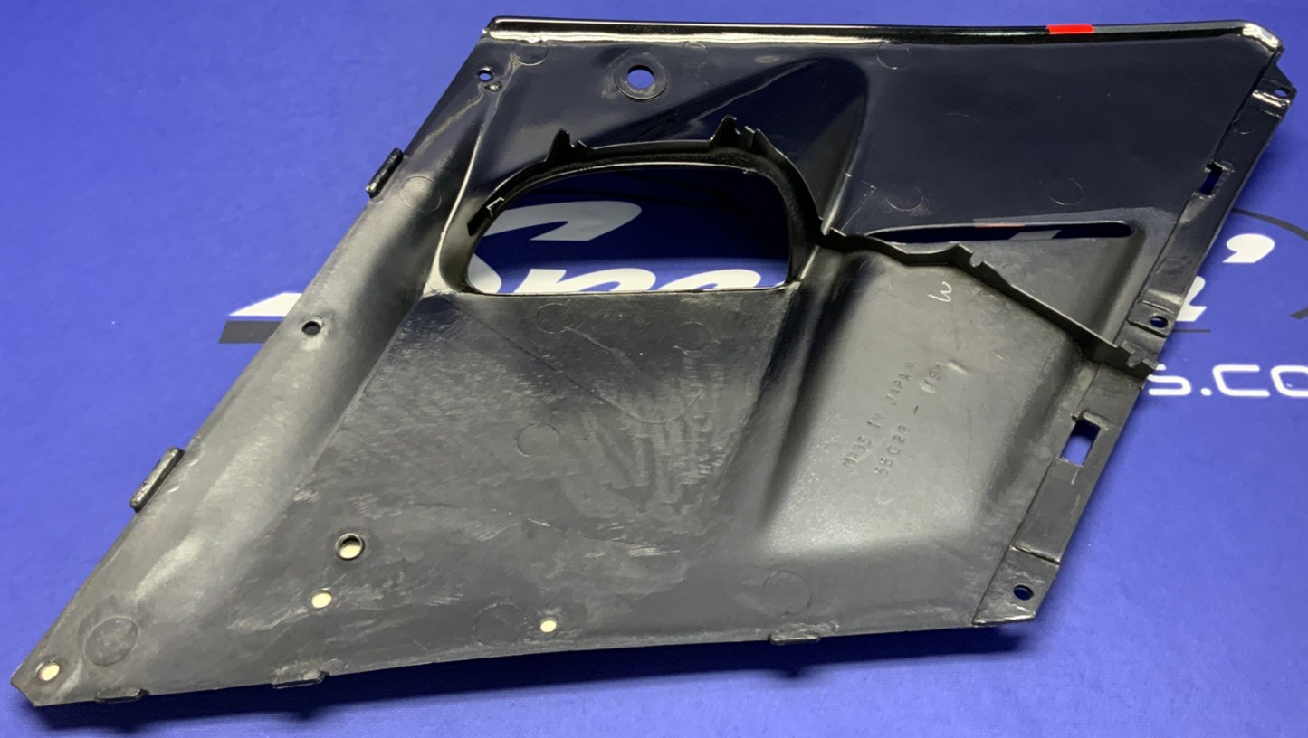Kawasaki Right Lower Fairing (Ebony) ZX-10 1988-1989 OEM 36002-5020-T4