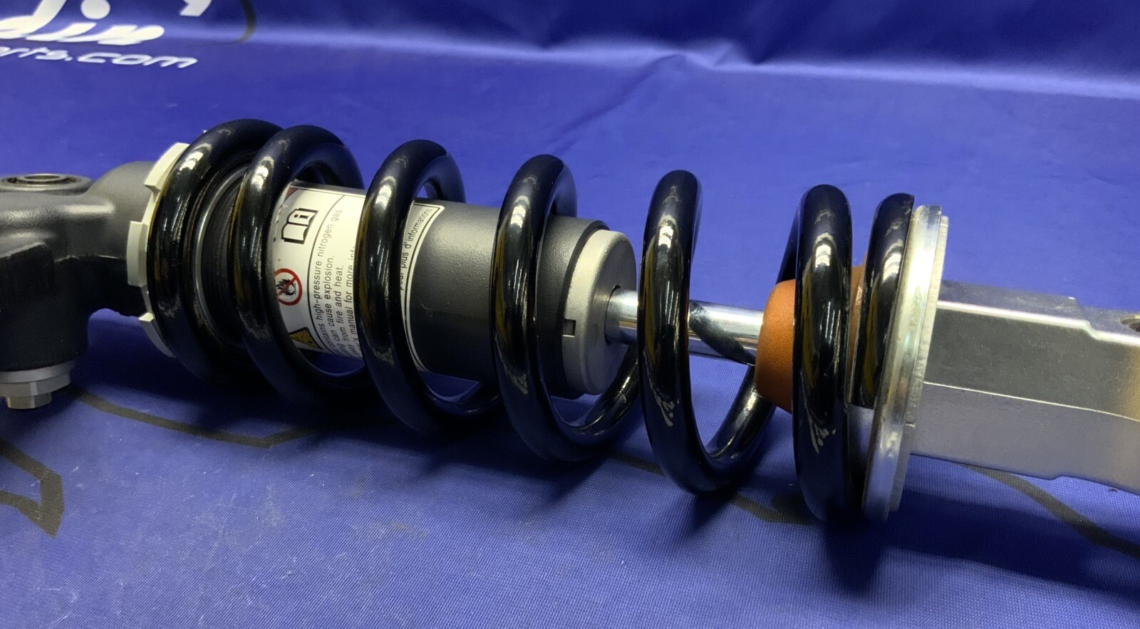 Suzuki Rear Shock Absorber GSXR 600/750 2011-2024 OEM 62100-14851-019