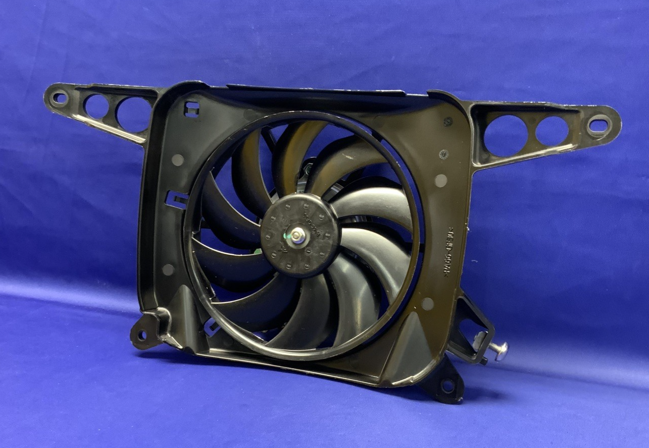 Triumph Radiator Fan Assembly Street Triple RS 765 2023-2025 OEM T2101157