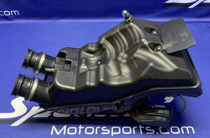 Suzuki Air Box Assembly GSX-8R/S 2023-2026 OEM 13700-25L00-1