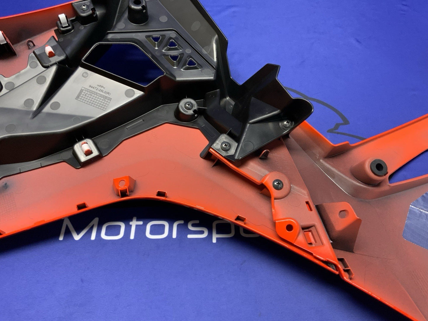 Suzuki Right Complete Fairing (Orange) GSX-8R 2023-2026 OEM 94470-25L10-QRE