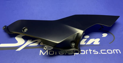 Yamaha Right Lower Fairing (Raven Black) YZF-R6 17-26 OEM BN6-28395-00-P1-2