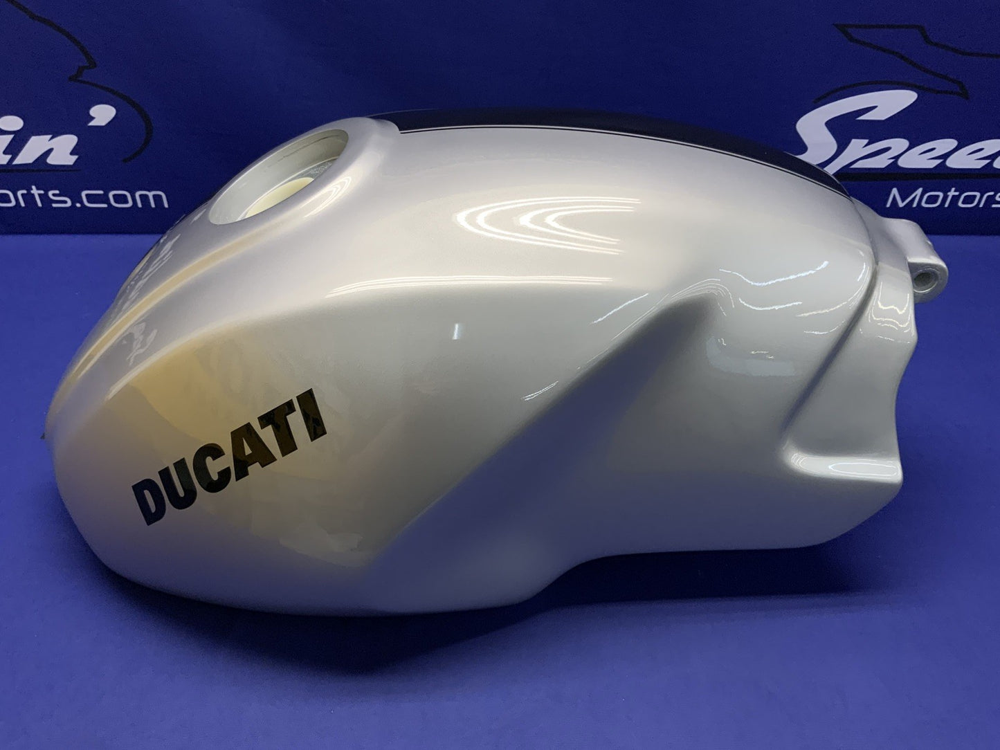 Ducati Fuel Tank Assembly Grey/Black Monster S2R 1000 2006-2007 OEM 58610441CZ