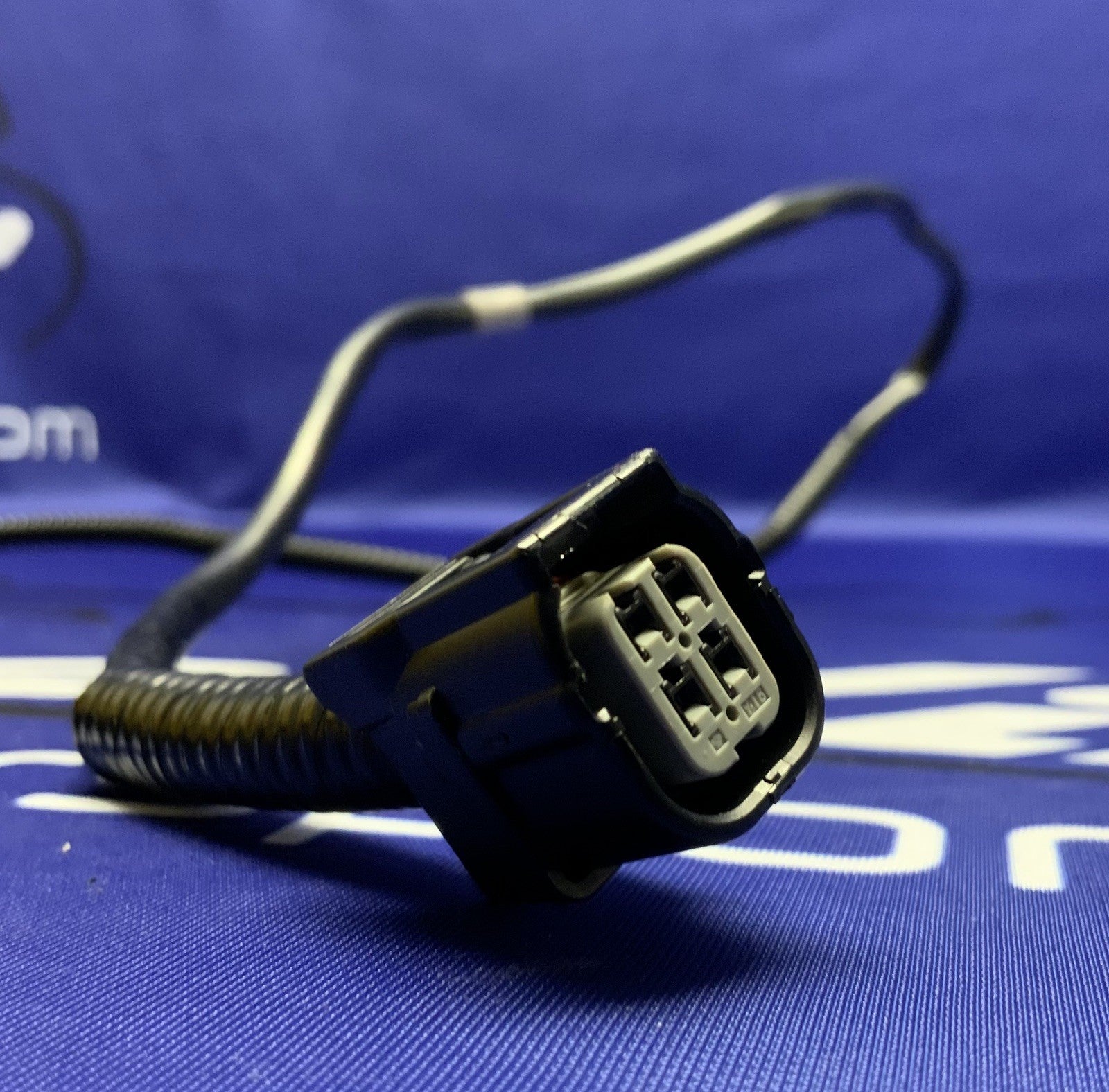 Suzuki Quick Shifter Sensor GSX-8R/S 2023-2026 OEM 25500-25L00-1