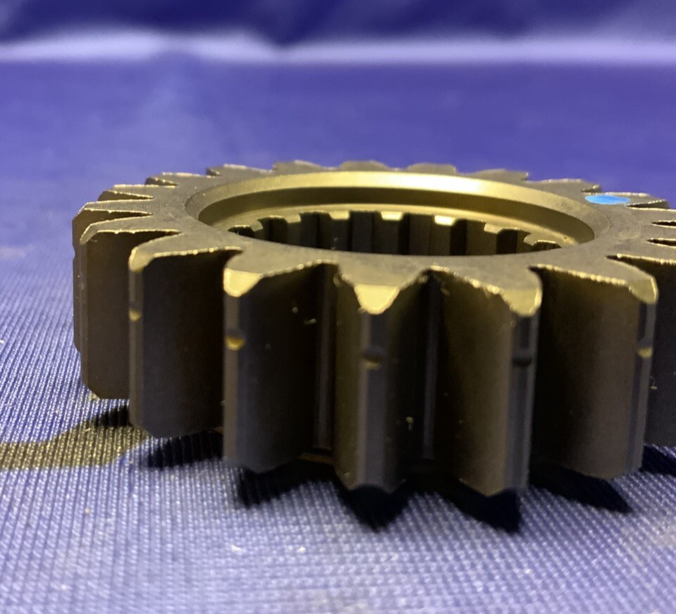 Suzuki 2ND Drive Gear GSXR 600 2011-2025 OEM 24221-14J00