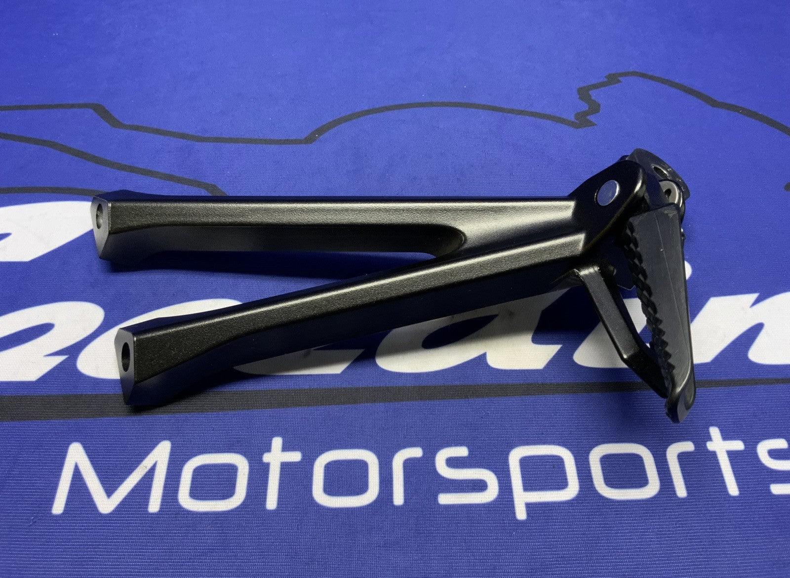 Suzuki Right Passenger Foot Rest GSXR 600/750 2016-2025 OEM 43600-14J30-1
