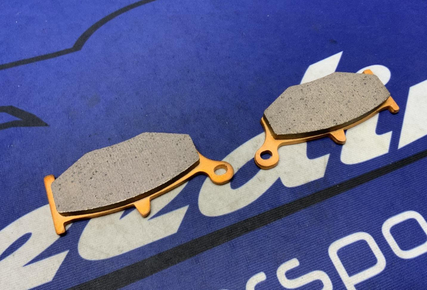 EBC Rear Sintered Brake Pad Set Suzuki GSXR 600/750 06-10 Hayabusa 08-24 FA419HH