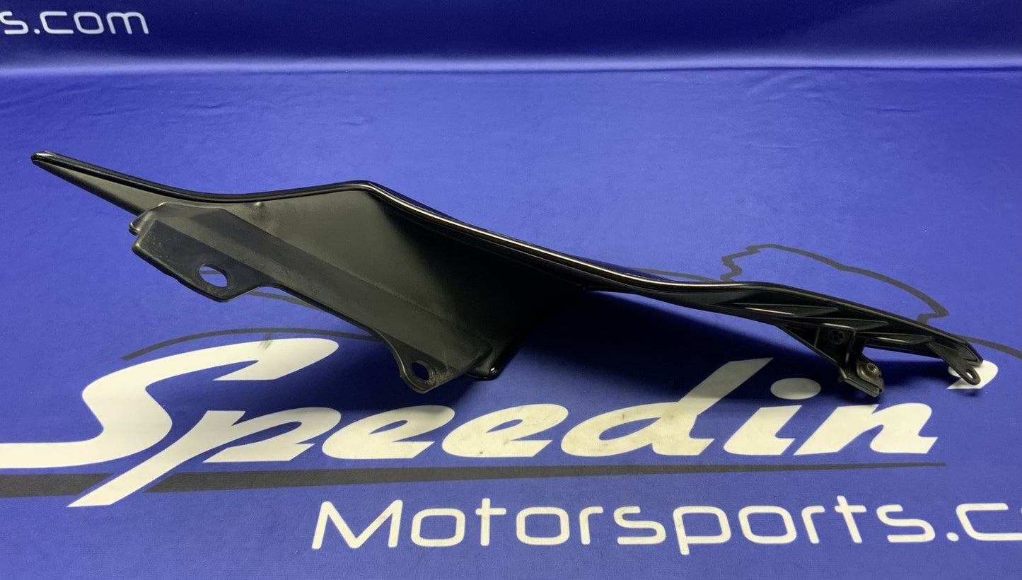 Yamaha Right Tail Fairing YZF-R6 2017-2026 OEM BN6-21721-00-P1-2