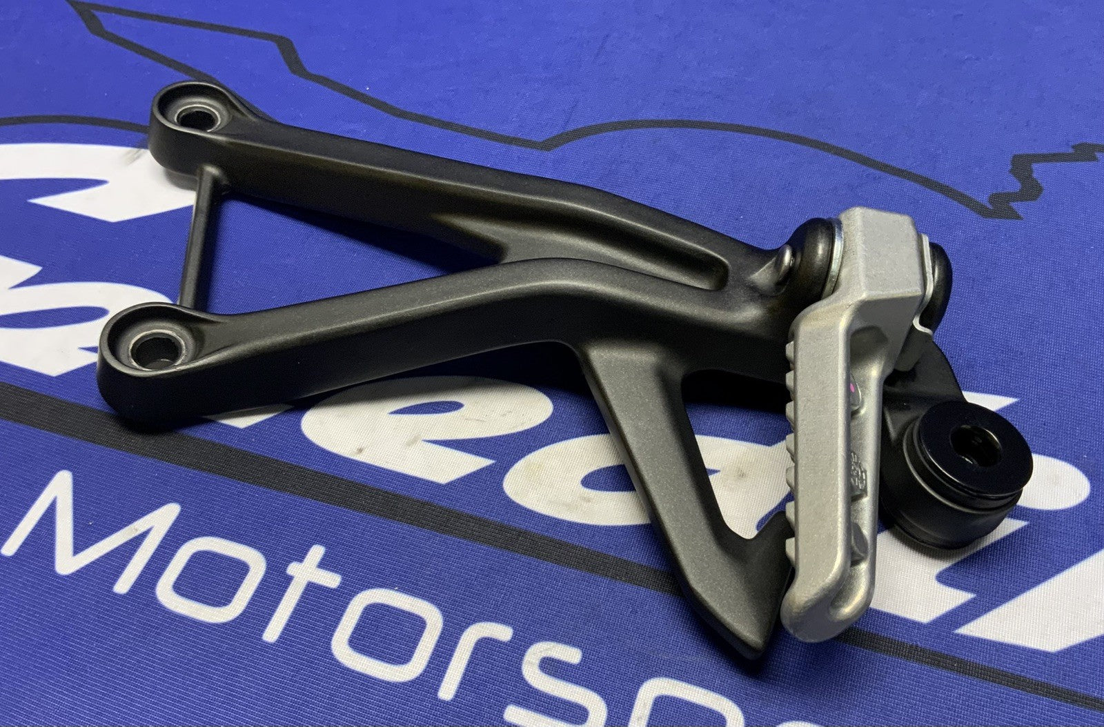 Kawasaki Right Passenger Foot Rest (Black) ZX-4R/RR 2023-26 OEM 35063-1571-18R-1