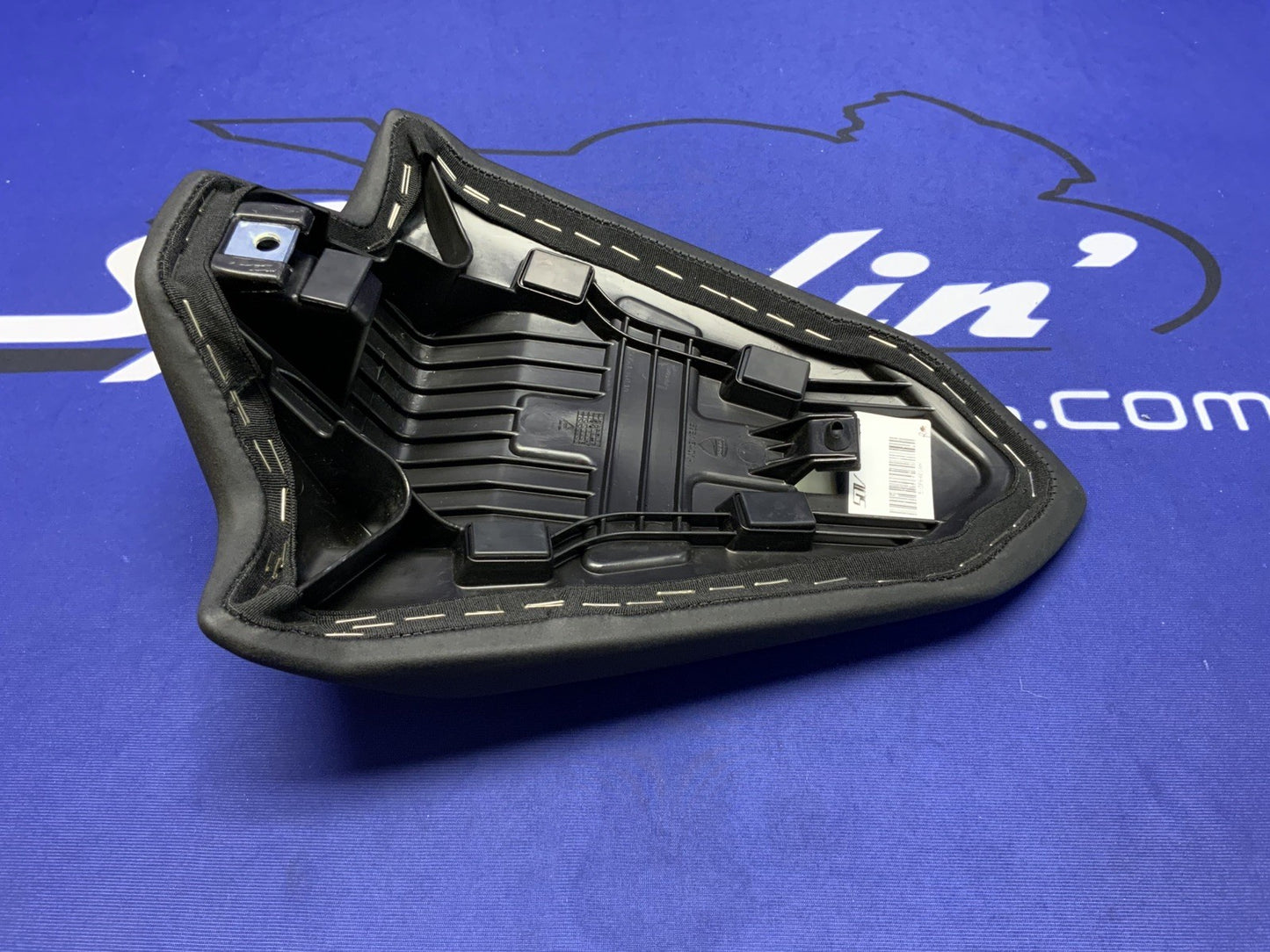 Ducati Passenger Seat (Black) Panigale V2 Standard 2020-2024 OEM 595P6401AH
