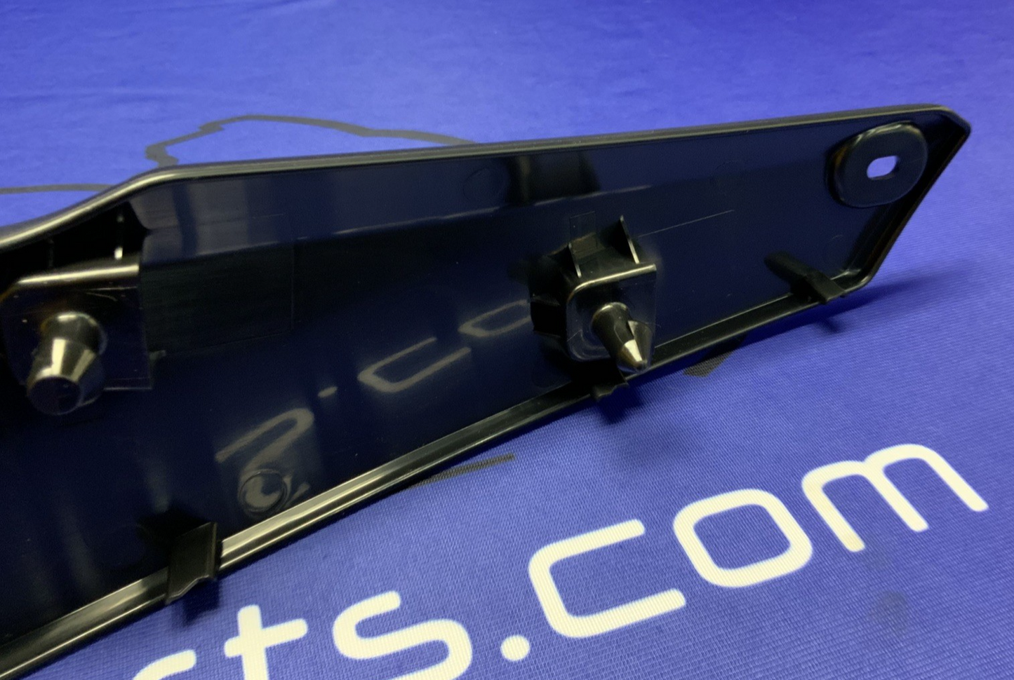 Yamaha Right Seat Filler Trim Yamaha YZF-R7 2022-2025 OEM BEB-2171M-00-00