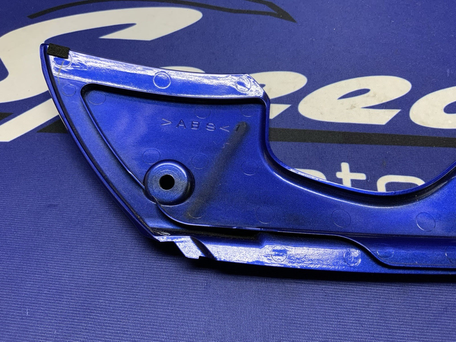 Yamaha Lid 1 (Blue Metallic) YZF-R1 2009, 2013 OEM 14B-2839K-00-P4