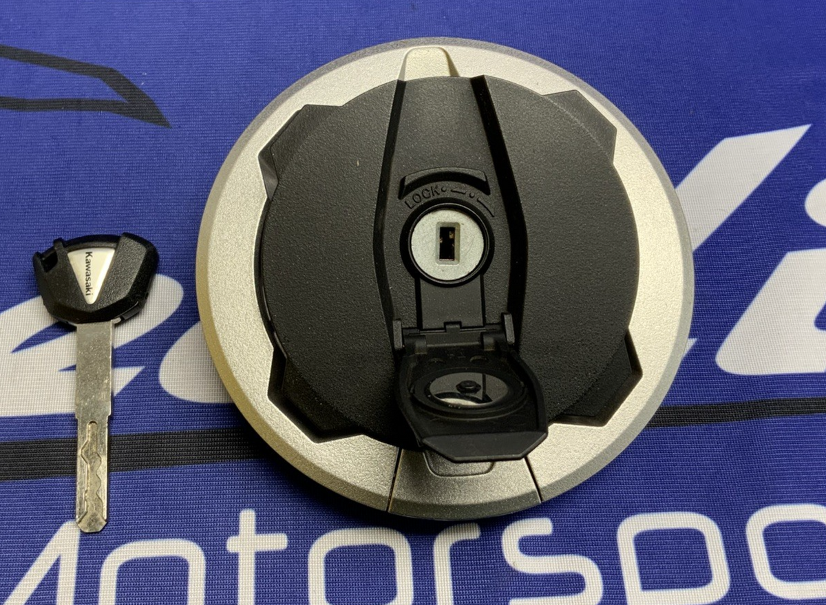 Kawasaki Multi-Fitment Keyed Gas Cap Ninja ZX-10R 2021-2025 OEM 51049-0756